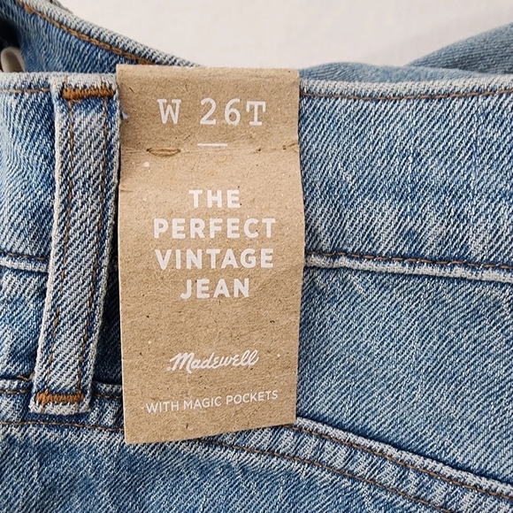 Madewell Tall Perfect Vintage Jean in Coney Wash: Destroyed Edition 26 Tall - Picture 8 of 11